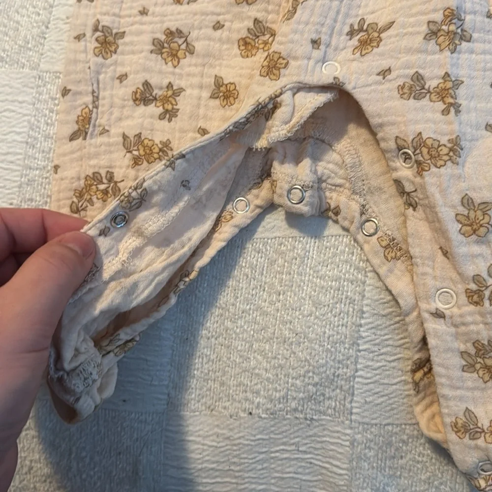 Jumpsuit - Picture 2 of 3